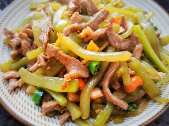 什么炒肉丝比较好吃啊