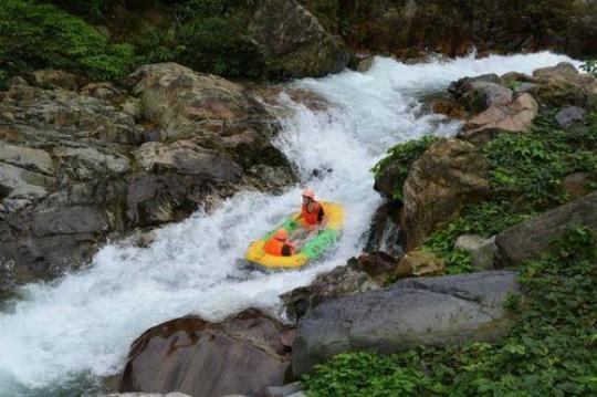 五指山漂流门票(探索五指山漂流的最佳体验)