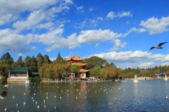 到云南旅游必去景点（云南旅游推荐景点）