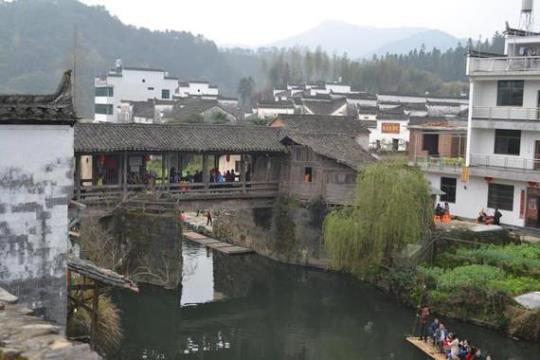 婺源古城旅游攻略，了解景点和美食推荐