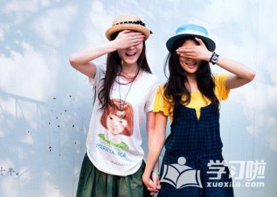 关于表达对姐妹情深似海的句子大全 关于表达姐妹情深的句子